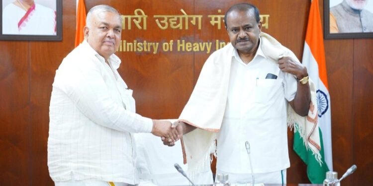 ಸಾರಿಗೆ ಸಂಸ್ಥೆಗಳಿಗೆ ಎಲೆಕ್ಟ್ರಿಕ್ ಬಸ್ಸುಗಳು: ಕೇಂದ್ರ ಸಚಿವರ ಮನವೊಲಿಕೆ; ರಾಮಲಿಂಗ ರೆಡ್ಡಿ ಯಶೋಗಾಥೆ