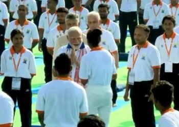 ‘ಯೋಗ ಜಗತ್ತಿಗೆ ಶಾಂತಿಯ ದಾರಿ ತೋರಿಸುತ್ತಿದೆ’: ಪ್ರಧಾನಿ ಮೋದಿ