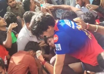 RCB ಗೆಲುವಿನ ಸಂಭ್ರಮಾಚರಣೆ ವೇಳೆ ಕಾಲ್ತುಳಿತ; 11 ಮಂದಿ ಸಾವು