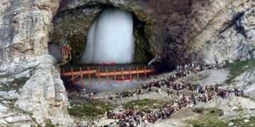 ಅಮರನಾಥ ಯಾತ್ರೆ: ಮೊದಲ ದಿನವೇ 12,300 ಆಸ್ತಿಕರಿಂದ ದರ್ಶನ