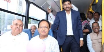 ಹಳದಿ ಮಾರ್ಗದಲ್ಲಿ ಮೆಟ್ರೋ ಫೀಡರ್ ಬಸ್.. ರೈಲುಯಾನದ ಸೊಗಸು.. ಹೊಸ ಬಸ್ ಸಂಚಾರಕ್ಕೆ ರಾಮಲಿಂಗಾ ರೆಡ್ಡಿ ಗ್ರೀನ್ ಸಿಗ್ನಲ್