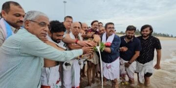 ಮಂಗಳೂರಿನಲ್ಲಿ ಶ್ರಾವಣ ಹುಣ್ಣಿಮೆಯ ‘ಸಮುದ್ರ ಪೂಜೆ’ ಸಂಭ್ರಮ