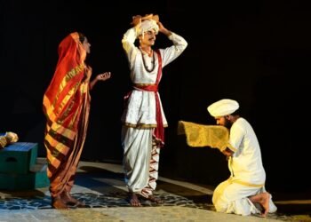 ಹರಳಯ್ಯ ನಾಟಕ ಪ್ರದರ್ಶನ: ಮಹಾಯೋಗಿ ಶ್ರೀ ಶಿವಶರಣ ಮಲ್ಲಪ್ಪತಾತ ಚರಿತ್ರೆ ಸಿನಿಮಾ  ಚಿತ್ರೀಕರಣ ಆರಂಭ