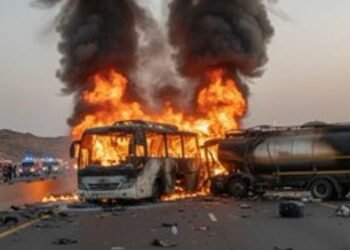 ಮೆಕ್ಕಾದಿಂದ ಮದೀನಾಗೆ ತೆರಳುತ್ತಿದ್ದ ಬಸ್ ಅಪಘಾತ; 45 ಭಾರತೀಯರು ದುರ್ಮರಣ