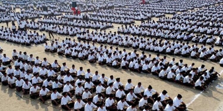 RSS ಪಥಸಂಚಲನವನ್ನು ಸ್ವಾಗತಿಸಿದ್ದಕ್ಕೆ ವಕ್ಫ್ ಮಂಡಳಿ ಅಧ್ಯಕ್ಷರಿಗೆ ‘ಶಿರಚ್ಛೇದ’ ಬೆದರಿಕೆ