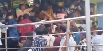 ಶ್ರೀಕಾಕುಳಂ ಜಿಲ್ಲೆಯ ದೇವಸ್ಥಾನದಲ್ಲಿ ಭೀಕರ ಕಾಲ್ತುಳಿತ; 10ಕ್ಕೂ ಹೆಚ್ಚು ಮಂದಿ ಸಾವು