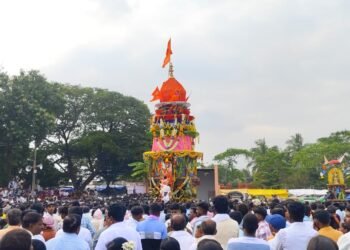 ಜಗಳೂರು : ಕಾರ್ತಿಕ ಮಾಸದಲ್ಲಿ ಶರಣಬಸವೇಶ್ವರ ಸ್ವಾಮಿಯ ರಥೋತ್ಸವ ವೈಭವ