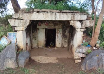 ಬಿಳಿಚೋಡು ಪುರಾತನ ವಿಘ್ನೇಶ್ವರ ದೇವಾಲಯಕ್ಕೆ ಬೇಕಿದೆ ಕಾಯಕಲ್ಪ.