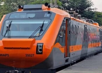 ಅಮೃತ್ ಭಾರತ್ ರೈಲುಗಳಿಗೆ  ಪ್ರಧಾನಿ ಮೋದಿ ಹಸಿರು ನಿಶಾನೆ