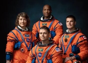 ಐತಿಹಾಸಿಕ ಚಂದ್ರಯಾನ ಬಳಿಕ Artemis II ಸಿಬ್ಬಂದಿ ಸುರಕ್ಷಿತ ವಾಪಸ್