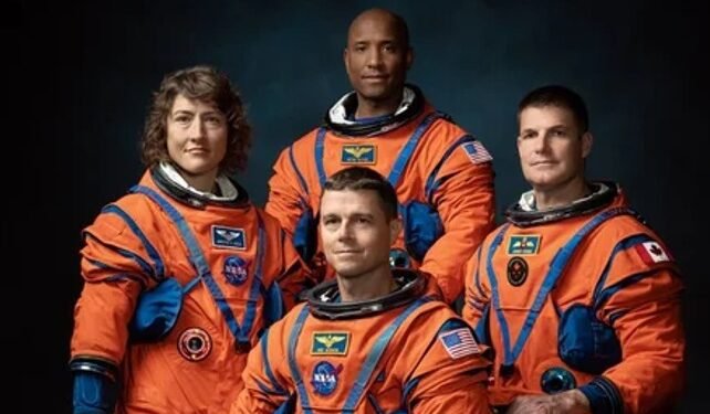 ಐತಿಹಾಸಿಕ ಚಂದ್ರಯಾನ ಬಳಿಕ Artemis II ಸಿಬ್ಬಂದಿ ಸುರಕ್ಷಿತ ವಾಪಸ್