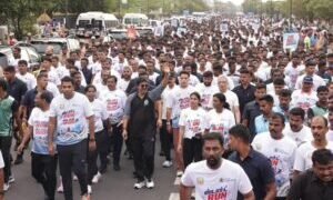 ಮಾದಕ ದ್ರವ್ಯ ವಿರುದ್ಧ ಬೀದಿಗಿಳಿದ ಸಿಎಂ ದಳಪತಿ ವಿಜಯ್ : ಚೆನ್ನೈನಲ್ಲಿ 6 ಕಿ.ಮೀ ‘ಸ್ಟಾರ್ಟ್ ರನ್