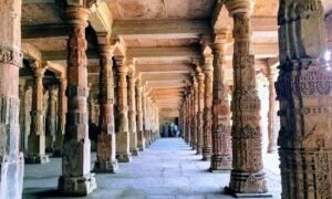 ಭೋಜಶಾಲಾ ವಿವಾದ: ಹೈಕೋರ್ಟ್ ತೀರ್ಪಿಗೆ ತಡೆ ನೀಡಲು ಸುಪ್ರೀಂ ನಕಾರ, ಪರ್ಯಾಯ ಸ್ಥಳದಲ್ಲಿ ನಮಾಜ್ಗೆ ಸೂಚನೆ