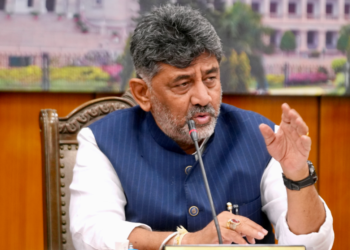 ನೇಪಾಳದಲ್ಲಿ ಸಿಲುಕಿದ್ದ 54 ಕನ್ನಡಿಗರು ಸುರಕ್ಷಿತವಾಗಿ ತಾಯ್ನಾಡಿಗೆ; ಡಿಕೆಶಿ