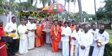ಶ್ರಾವಣ ಸಂಭ್ರಮ; ಮಲೆ ಮಹದೇಶ್ವರ ಸ್ವಾಮಿ ಕ್ಷೇತ್ರದಲ್ಲಿ ಕುಂಭಾಭಿಷೇಕ