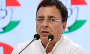 ‘ಅಭಿವೃದ್ಧಿ, ಗ್ಯಾರಂಟಿ ಅನುಷ್ಠಾನಕ್ಕೆ ಒತ್ತು ನೀಡಿ’ ನೂತನ ಸಚಿವರಿಗೆ ಸುರ್ಜೆವಾಲಾ ಸಲಹೆ