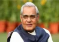 ‘ಅವರ ನಾಯಕತ್ವ ಭಾರತವನ್ನು ಬಲಪಡಿಸಿದೆ’: ಪುಣ್ಯತಿಥಿಯಂದು ಅಟಲ್ ಬಿಹಾರಿ ವಾಜಪೇಯಿ ಸ್ಮರಿಸಿದ ಮೋದಿ