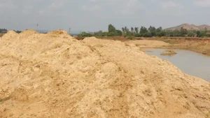 ಶಿವಮೊಗ್ಗದಲ್ಲಿ ಅಕ್ರಮ ಮರಳು ಗಣಿಗಾರಿಕೆಗೆ ಬಿಗ್ ಶಾಕ್; 28 ಗುತ್ತಿಗೆದಾರರಿಗೆ ₹68 ಕೋಟಿ ದಂಡ