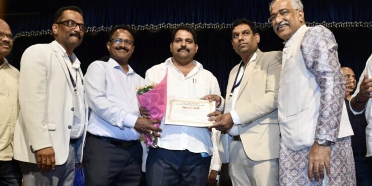 ಬಂಟರ ಸಂಘ ಬೆಂಗಳೂರು ಚುನಾವಣೆ: ಅಧ್ಯಕ್ಷರಾಗಿ ದೀಪಕ್ ಶೆಟ್ಟಿ, ಉಪಾಧ್ಯಕ್ಷರಾಗಿ ಮಧುಕರ್ ಶೆಟ್ಟಿ ಆಯ್ಕೆ