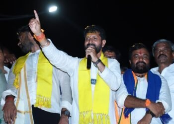 ‘ಭ್ರಷ್ಟಾಚಾರದ ಎಲ್ಲಾ ವಿಕೆಟ್‌ಗಳು ಬೀಳಬೇಕು’: ‘ಬಳ್ಳಾರಿ ಚಲೋ’ ಪಾದಯಾತ್ರೆಯಲ್ಲಿ ಸಿ.ಟಿ. ರವಿ ರಣಕಹಳೆ