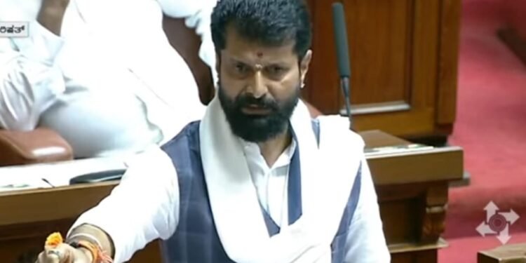 ಕಸ್ತೂರಿ ರಂಗನ್ ವಿಚಾರದಲ್ಲಿ ಪರಿಸರ–ಜನಜೀವನದ ನಡುವೆ ಮಧ್ಯಮ ಮಾರ್ಗ ಅಗತ್ಯ: ಡಾ.ಸಿ.ಟಿ.ರವಿ ಅರ್ಥಪೂರ್ಣ ಸೂತ್ರ