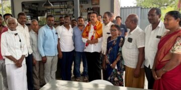 ಎಲ್ಲಿಯದ್ದೋ ಶಾಸಕ ಇನ್ನೆಲ್ಲೋ ಸನ್ಮಾನ..! ಯಾಕೆಂದರೆ, ಸಚಿವರಾಗಿದ್ದಾಗ ಮಾಡಿಕೊಟ್ಟ ಕೆಲಸಕ್ಕೆ ಸಾರ್ವಜನಿಕರ ಕೃತಜ್ಞತೆ.