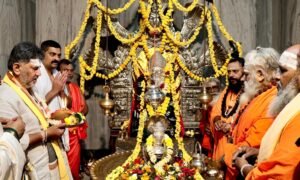 2028ರಿಂದ 8-10 ವರ್ಷ ಡಿಕೆಶಿ ಸಿಎಂ: ನೊಣವಿನಕೆರೆ ಅಜ್ಜಯ್ಯ ಭವಿಷ್ಯ