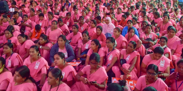 ಆಶಾ ಕಾರ್ಯಕರ್ತೆಯರ ಬೇಡಿಕೆ ಈಡೇರಿಕೆಗೆ ಆಗ್ರಹಿಸಿ ಅ.5ರಿಂದ ರಾಜ್ಯಾದ್ಯಂತ ಪ್ರತಿಭಟನಾ ಸಪ್ತಾಹ