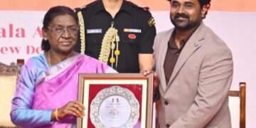 ಪ್ರತಿಷ್ಠಿತ ಪ್ರಿಂಟ್ ಬಿನಾಲೆ ಇಂಡಿಯಾ–2026 ಪ್ರಶಸ್ತಿ ಪಡೆದ ಹಾಸನ ಜಿಲ್ಲೆಯ ಕಲಾವಿದ