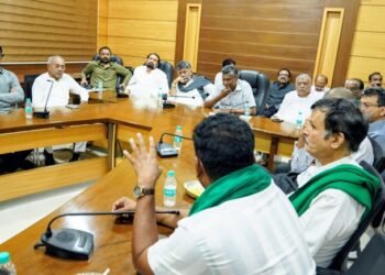 ಕಾಂಗ್ರೆಸ್ ಸರ್ಕಾರದ ದಿವಾಳಿತನಕ್ಕೆ ರೈತರು ಯಾಕೆ ಬಲಿಪಶು ಆಗಬೇಕು? ಬಿಜೆಪಿ ಪ್ರಶ್ನೆ