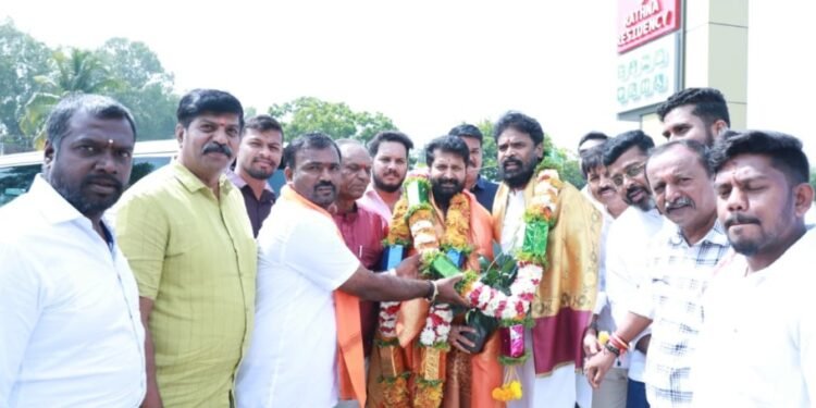 ಪದವೀಧರ ಮತದಾರರು ಸಂವಿಧಾನಾತ್ಮಕ ಸಂಸ್ಥೆಗಳ ರಕ್ಷಣೆಗೆ ಆದ್ಯತೆ ನೀಡಲಿ: ಡಾ. ರವಿ ಸಿ.ಟಿ.
