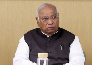 ಕ್ಷೇತ್ರ ಪುನರ್ವಿಂಗಡಣೆ: ಮಲ್ಲಿಕಾರ್ಜುನ ಖರ್ಗೆ ಪತ್ರಕ್ಕೆ ರಿಜಿಜು ಪ್ರತ್ಯುತ್ತರ