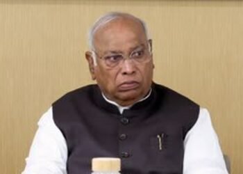CEC ಆಯ್ಕೆ ಸಮಿತಿ ಬದಲಾವಣೆ: ಮೋದಿ ಸರ್ಕಾರದ ವಿರುದ್ಧ ಖರ್ಗೆ ವಾಗ್ದಾಳಿ