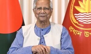 ನ್ಯೂಯಾರ್ಕ್ ವಿಮಾನ ನಿಲ್ದಾಣದಲ್ಲಿ ಮುಹಮ್ಮದ್ ಯೂನಸ್ಗೆ ಪ್ರತಿಭಟನೆಯ ಬಿಸಿ; ‘ನೀನು ನರಹಂತಕ’ ಎಂದು ಘೋಷಣೆ