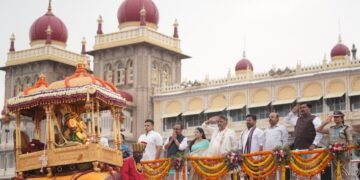 ರತ್ನಗಿರಿ ಶರನ್ನವರಾತ್ರಿ: ಸಜ್ಜನ ಶಕ್ತಿಯ ವಿಜಯವೇ ಸನಾತನ ಪರಂಪರೆಯ ಸಂದೇಶ ಎಂದ ಡಾ. ರವಿ ಸಿ.ಟಿ.