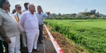 ಚಂದಾಪುರ ಸೇರಿ ಐದು ಕೆರೆಗಳಿಗೆ ರಾಮಲಿಂಗಾರೆಡ್ಡಿ ಭೇಟಿ, ಪರಿಶೀಲನೆ; ಸಂಸ್ಕರಿಸದ ತ್ಯಾಜ್ಯ ನೀರು ಹರಿಸಿದರೆ ಕ್ರಮದ ಎಚ್ಚರಿಕೆ