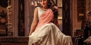 ‘ಪವರ್ ಪೇಟ’ ಚಿತ್ರದಲ್ಲಿ ‘ಪದಮಟವೀಧಿ ಜಾನಕಿ’ ಯಾಗಿ ರಿತಿಕಾ ನಾಯಕ್
