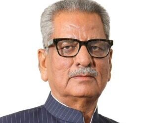 ಕೇರಳ ರಾಜಭವನದ ಅಡುಗೆಮನೆಯಲ್ಲಿ ಮಾಂಸಾಹಾರಕ್ಕೆ ಬ್ರೇಕ್; ರಾಜ್ಯಪಾಲರ ನಿರ್ಧಾರಕ್ಕೆ ಕಾಂಗ್ರೆಸ್, ಸಿಪಿಐ(ಎಂ) ಆಕ್ರೋಶ