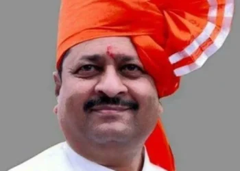 ಸಿದ್ದರಾಮಯ್ಯ ರಾಜೀನಾಮೆಗೆ ಒತ್ತಡ ಹೇರಲು ಸಿಡಿ ತೋರಿಸಲಾಗಿತ್ತು: ಯತ್ನಾಳ್ ಆರೋಪ
